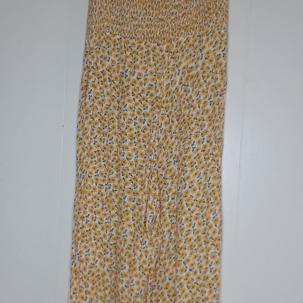 Faithfull the Brand Yellow Floral Jumpsuit - Picture 7 of 16